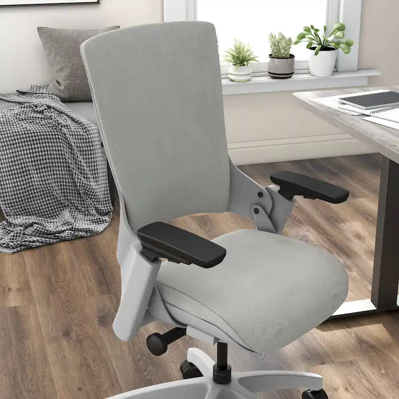 Fauteuil de bureau ergonomique en tissu avec support lombaire réglable en hauteur