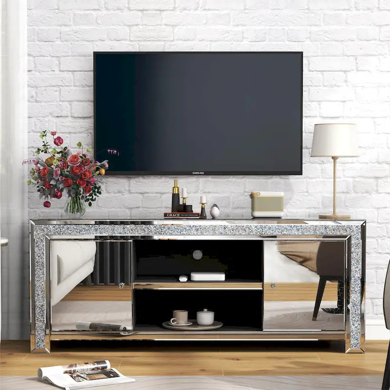Meuble TV miroir de 150 cm avec détails en losanges concassés